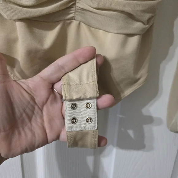 Guess Neutral Beige Mesh Bodysuit, Ruched Back, Sheer Sleeves, Deep V-Neck, EUC! - Picture 13 of 15